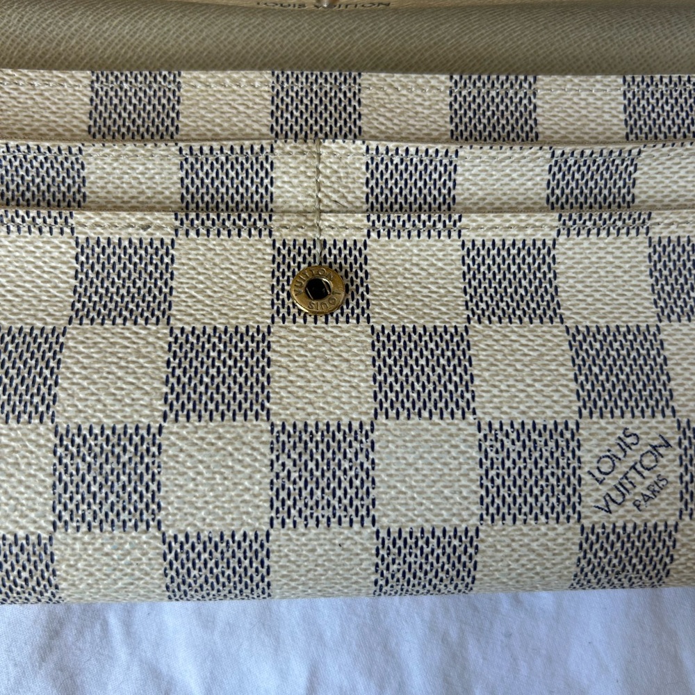 Auth Louis Vuitton Damier Azur Portefeuille Sarah long wallet in box - Picture 6 of 16